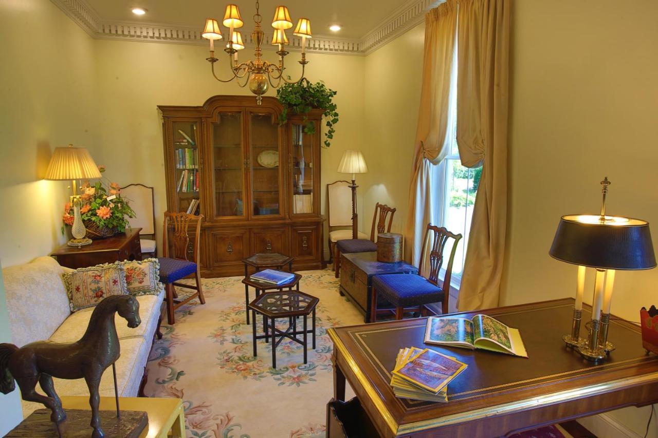 Inntiquity, A Country Inn Logansport Exteriér fotografie