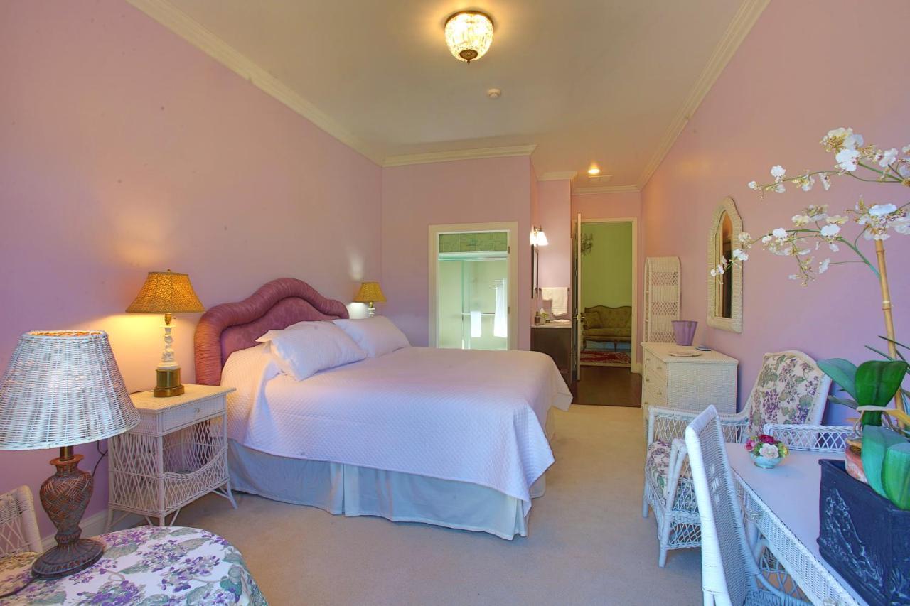 Inntiquity, A Country Inn Logansport Exteriér fotografie